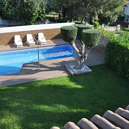 Modern With Private Pool *